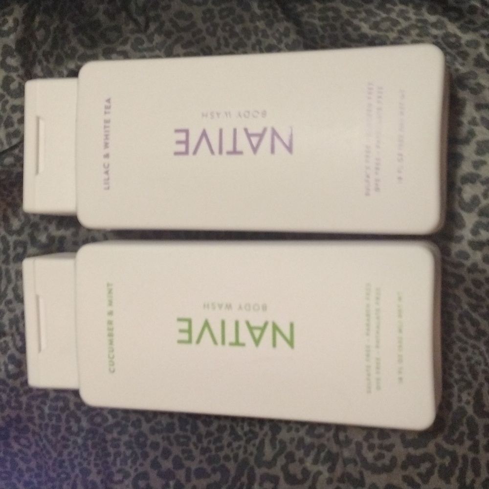 Native cucumber and mint and lilac and white tea body wash 18 Oz each